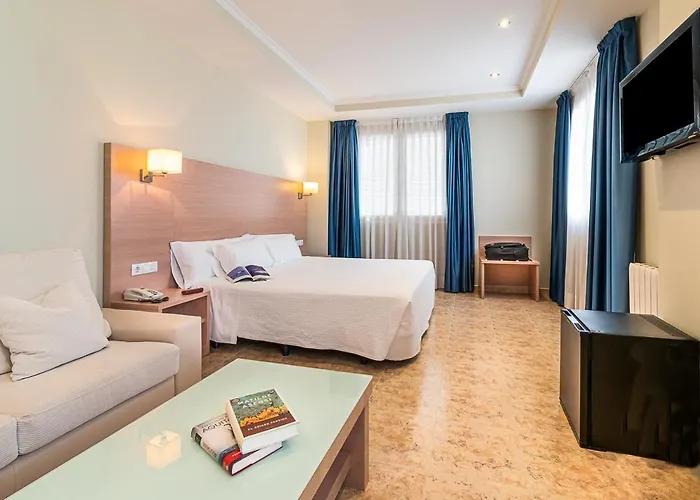 Mejores hoteles cerca de Playa Malvarrosa, Valencia
