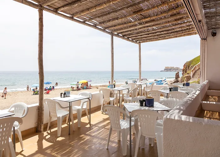 Descubre los Encantos de Alojarse en los Hoteles Más Acogedores de Cabo De Gata