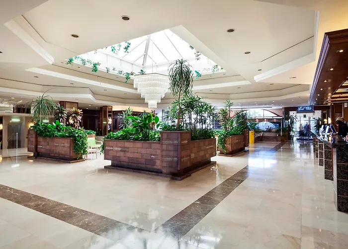 Mejores Hoteles con Pensión Completa en Lloret de Mar
