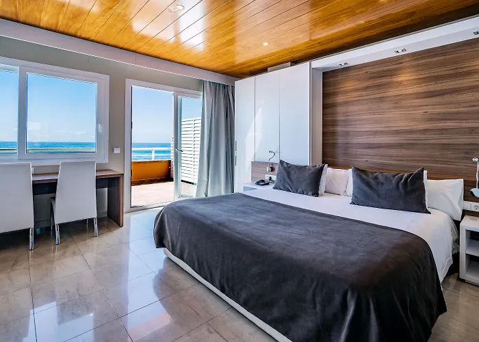 Mejores hoteles baratos en Sitges, España