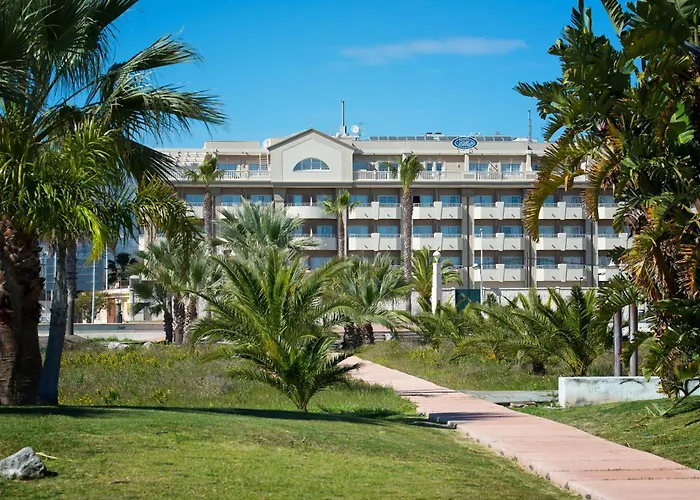 Mejores Hoteles con Pensión Completa en Motril Playa