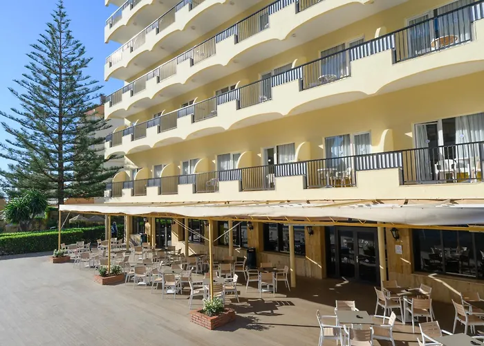 Mejores Hoteles en Fuengirola con Piscina Climatizada