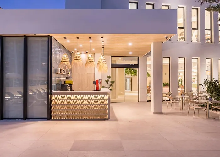 Mejores hoteles en Gandía para adultos mayores